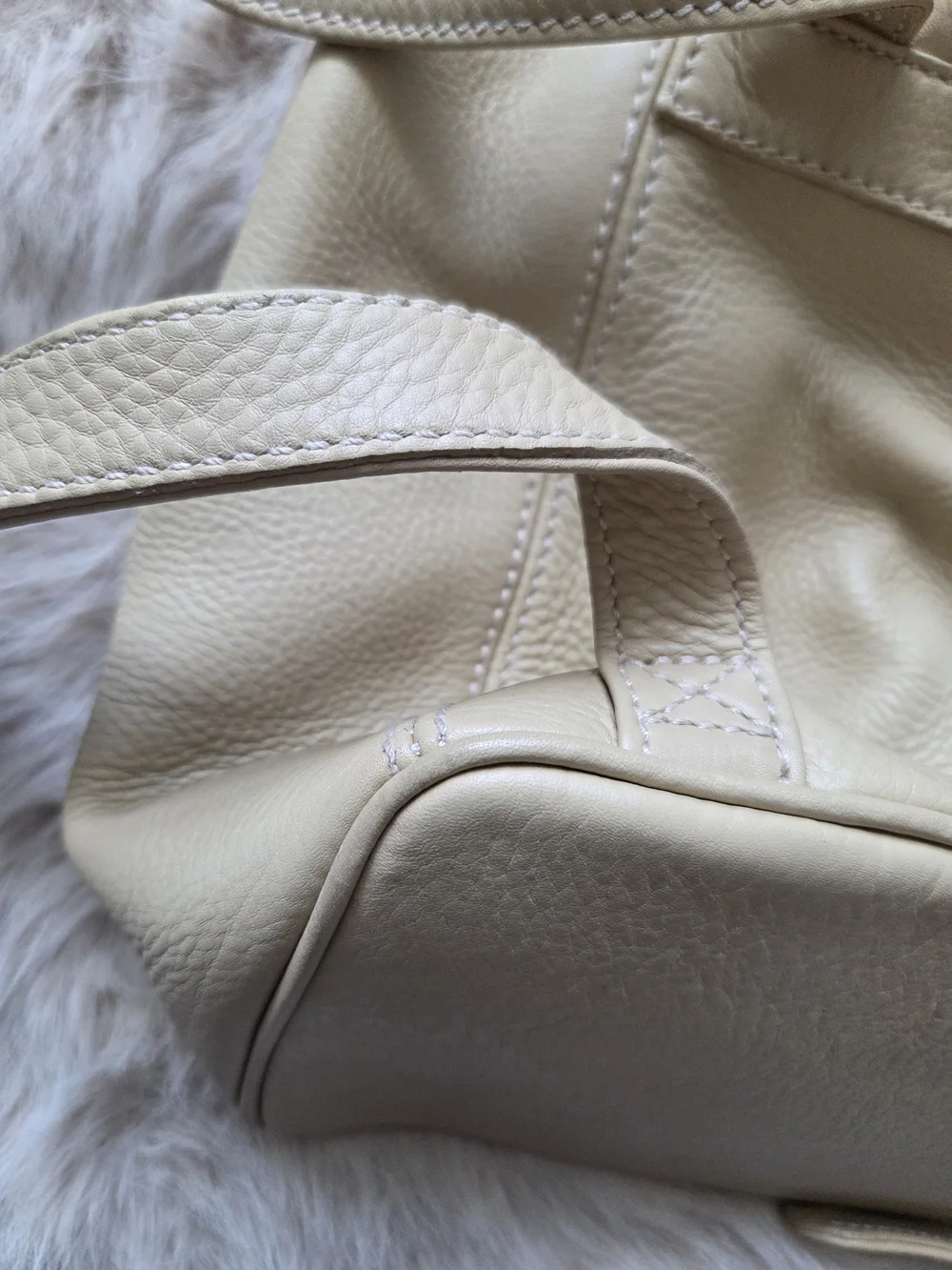 Vintage Coah  Cream Leather Backpack - Women
